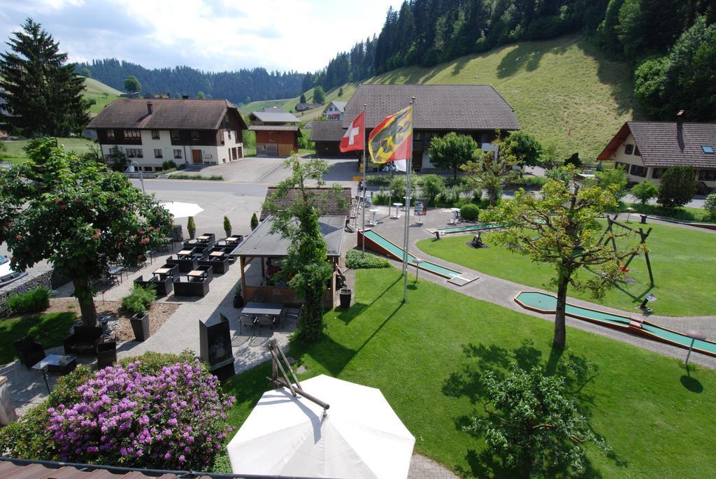 Отель Hirschen Eggiwil Экстерьер фото